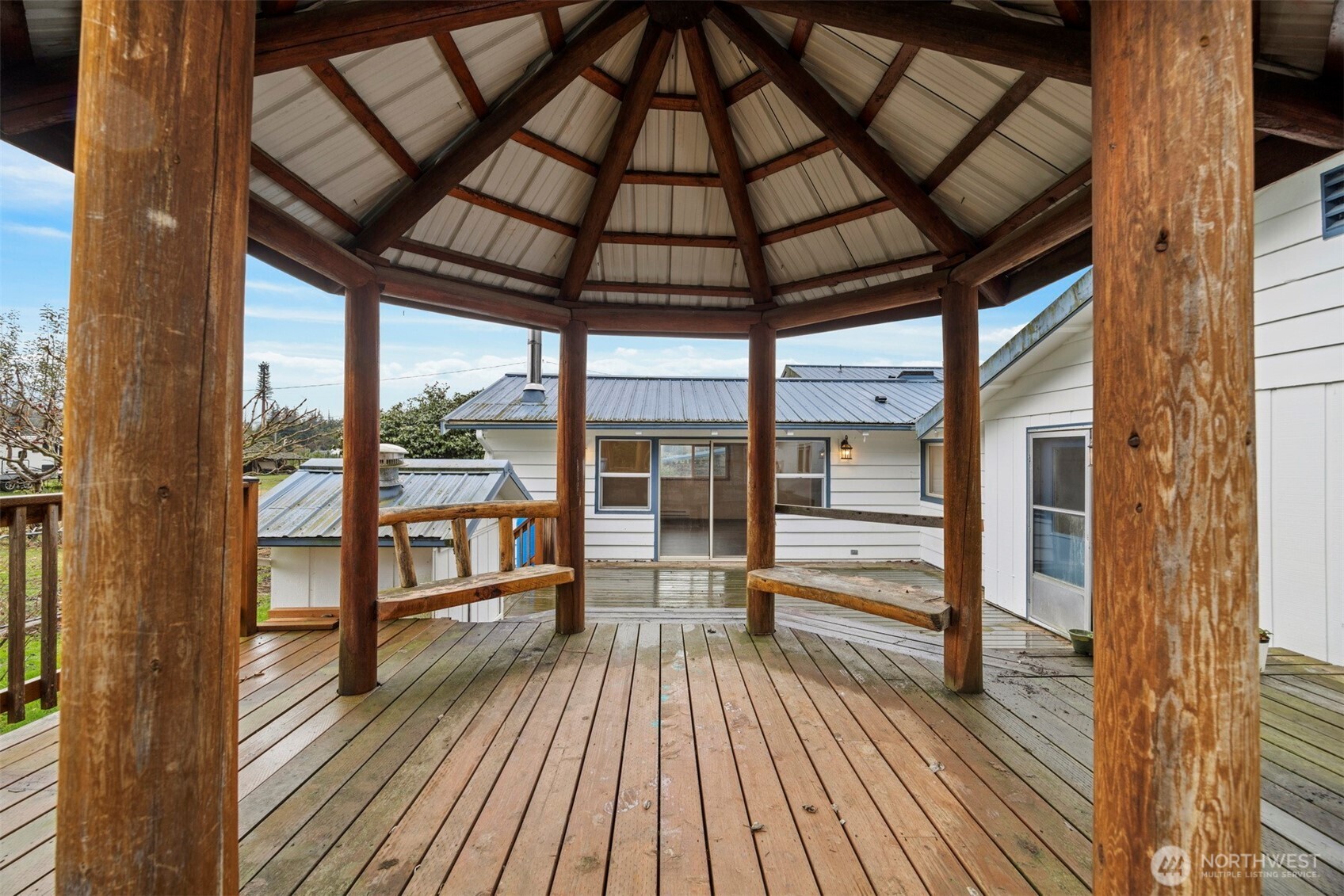 21275 Lafayette Road Sedro-Woolley, WA 98284 - Photo 37 of 40 a view of a balcony with wooden floor