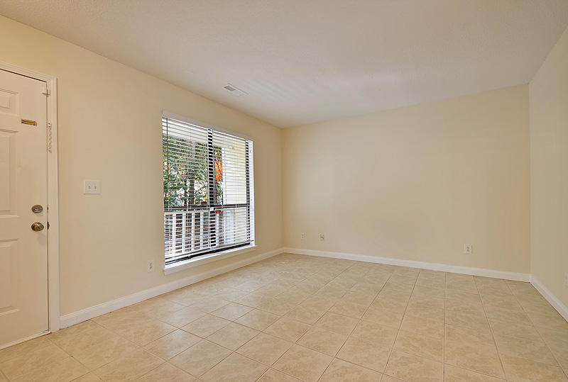 1426 Camp Road, Unit 23 Charleston, SC 29412 - Photo 8 of 15 DSC_0368_DSC_0372-copy