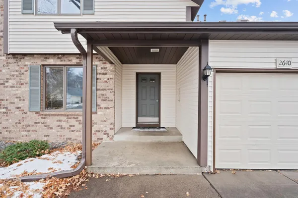 $182,000 | 2644 Lake Ct Drive, Unit 31, Mounds View, MN 55112
