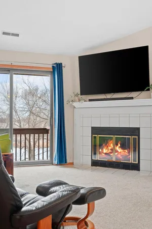 $182,000 | 2644 Lake Ct Drive, Unit 31, Mounds View, MN 55112