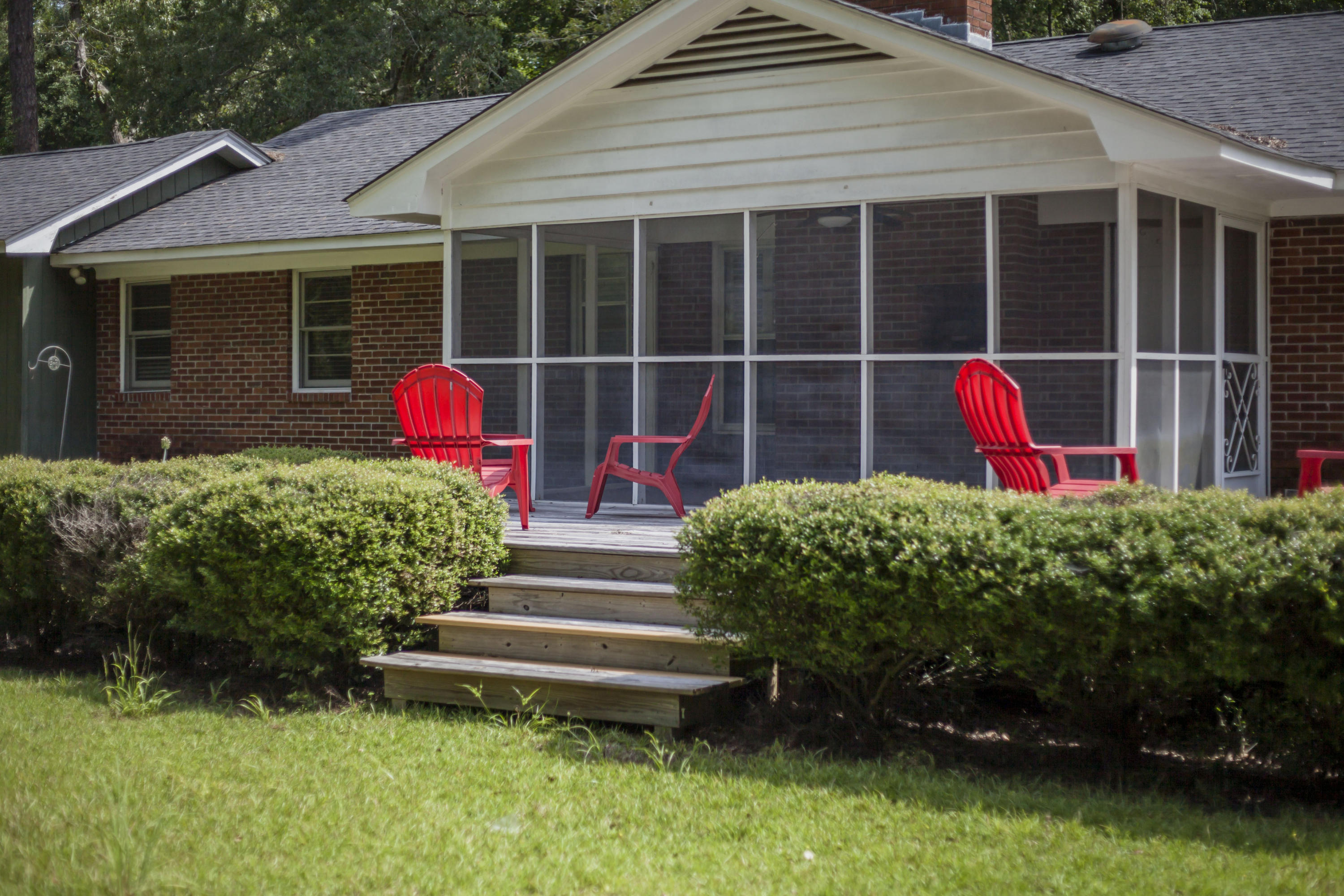 203 Lynnwood Road Walterboro, SC 29488 - Photo 7 of 63 203 Lynnwood Road-0008
