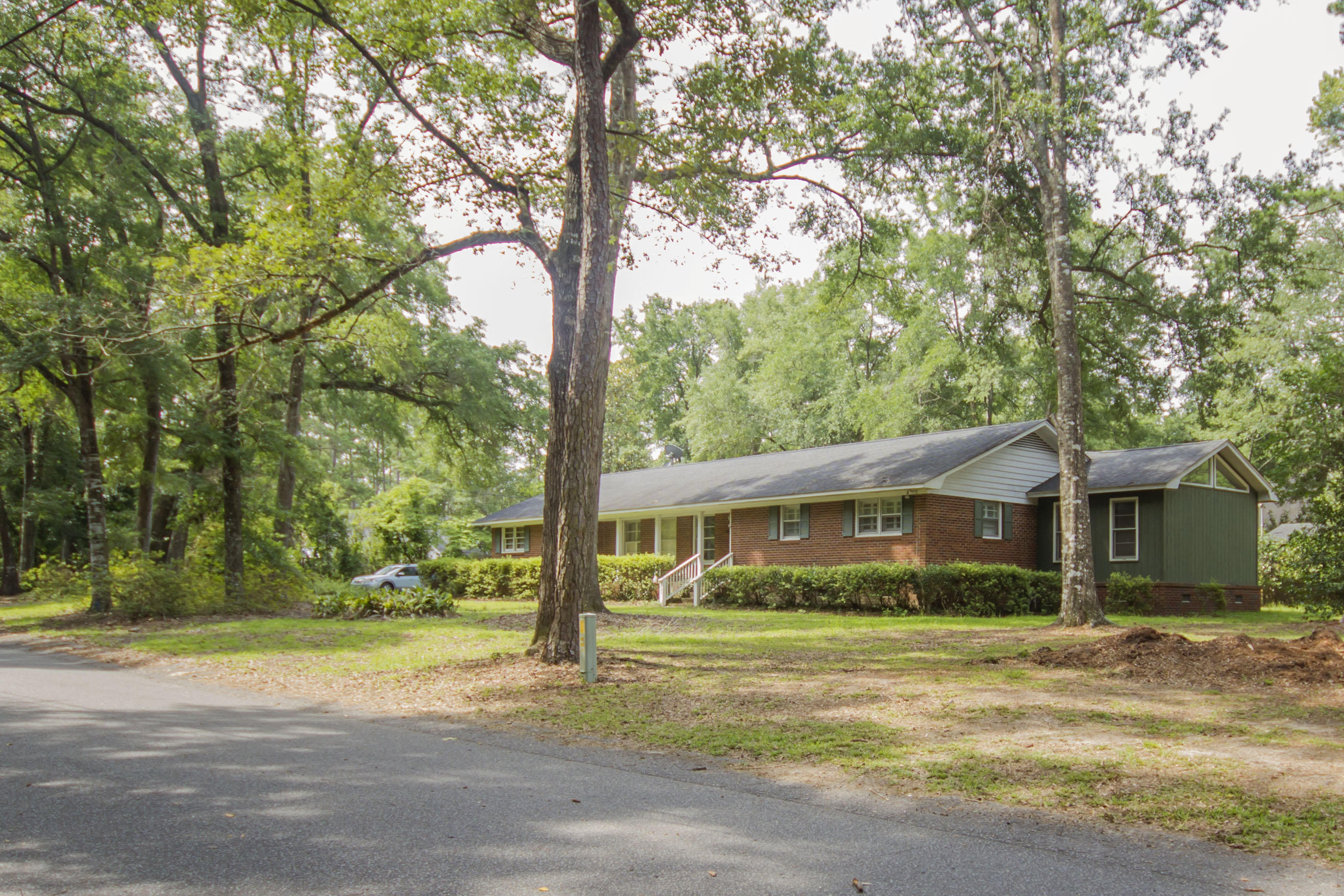 203 Lynnwood Road Walterboro, SC 29488 - Photo 10 of 63 203 Lynnwood Road-0025