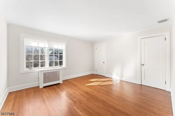 $6,000 | 57 Pomander Walk, Ridgewood, NJ 07450