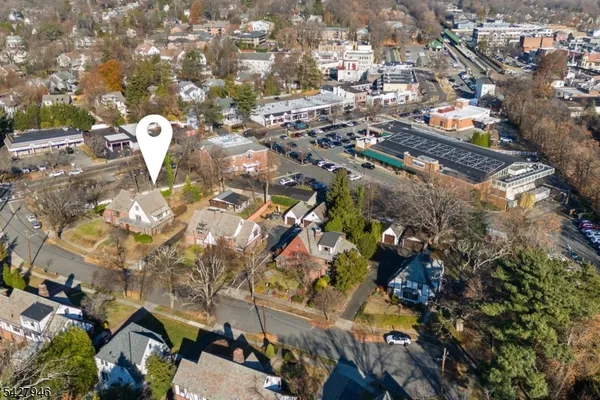 $6,000 | 57 Pomander Walk, Ridgewood, NJ 07450