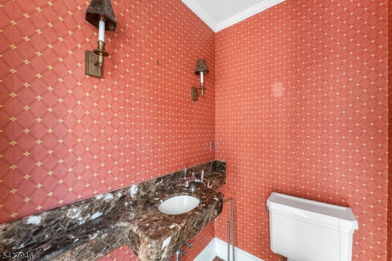 57 Pomander Walk Ridgewood, NJ 07450 - Photo 10 of 31