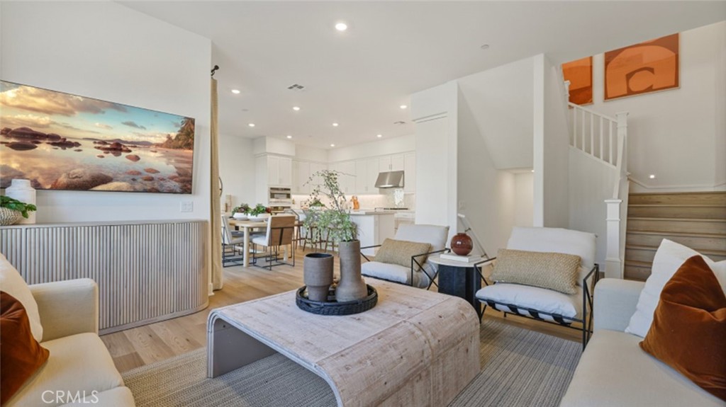 142 Billings Irvine, CA 92618 - Photo 6 of 34 Photos shown are of model only- not actual homesite.