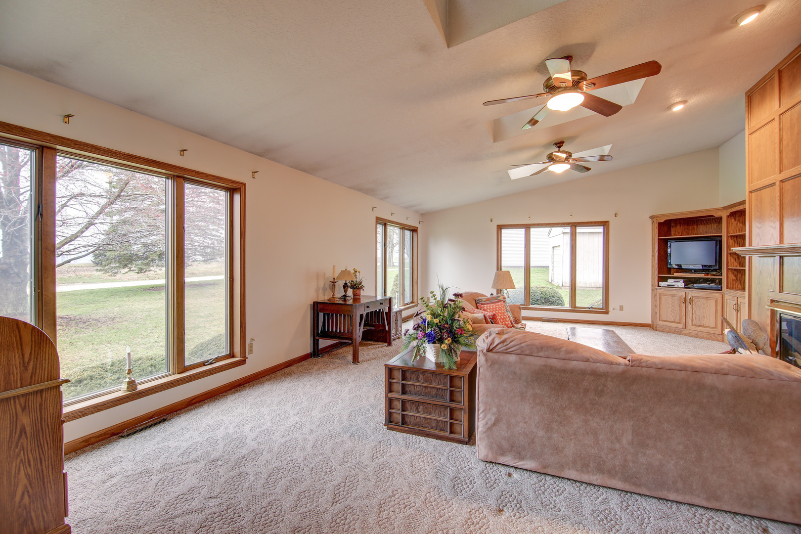 13564 Damen Road Morrison, IL 61270 - Photo 3 of 37 a bedroom with furniture and a large window