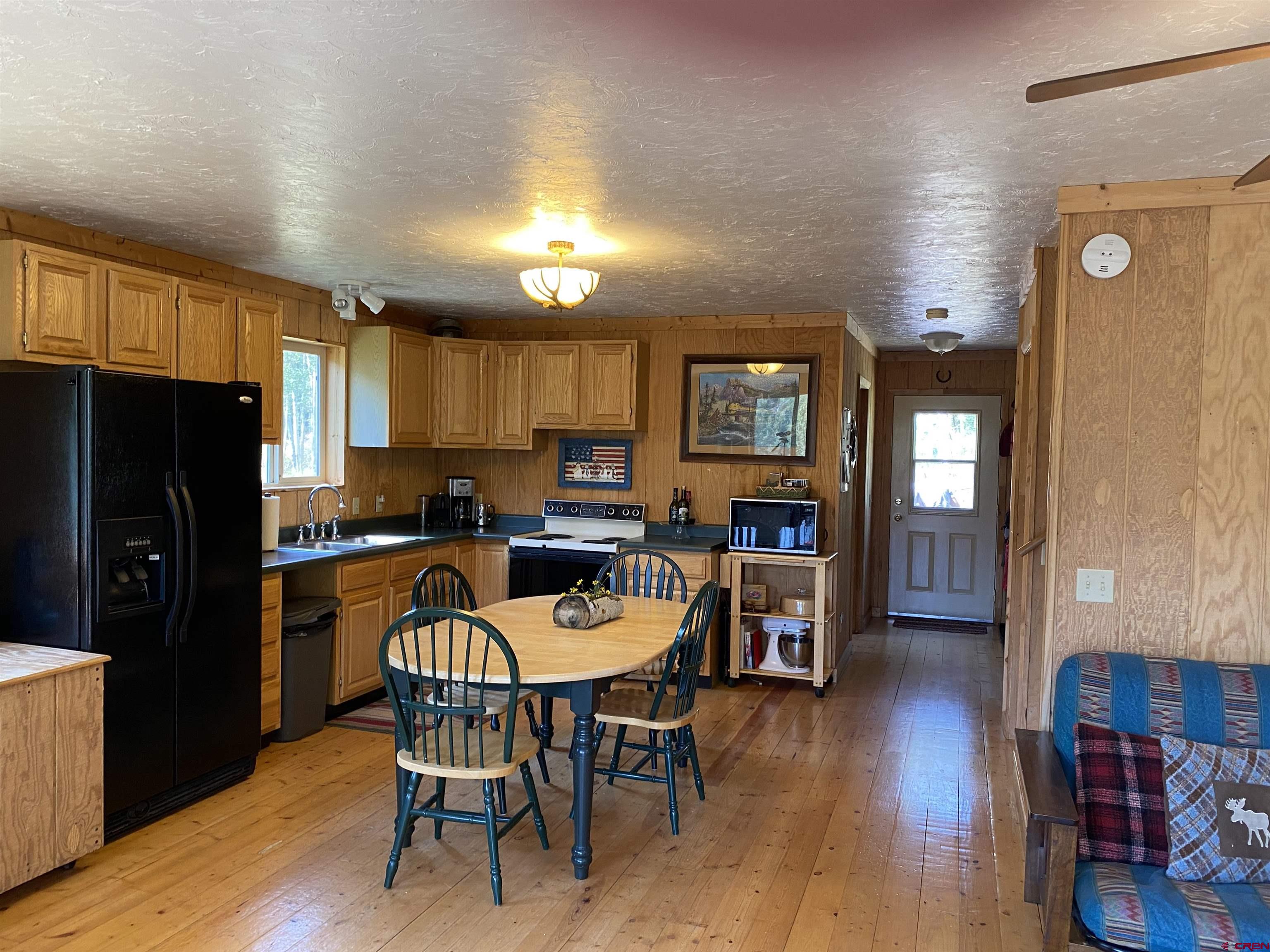 1204 Hampton Road Montrose, CO 81403 - Photo 7 of 26 Gallery Image 7