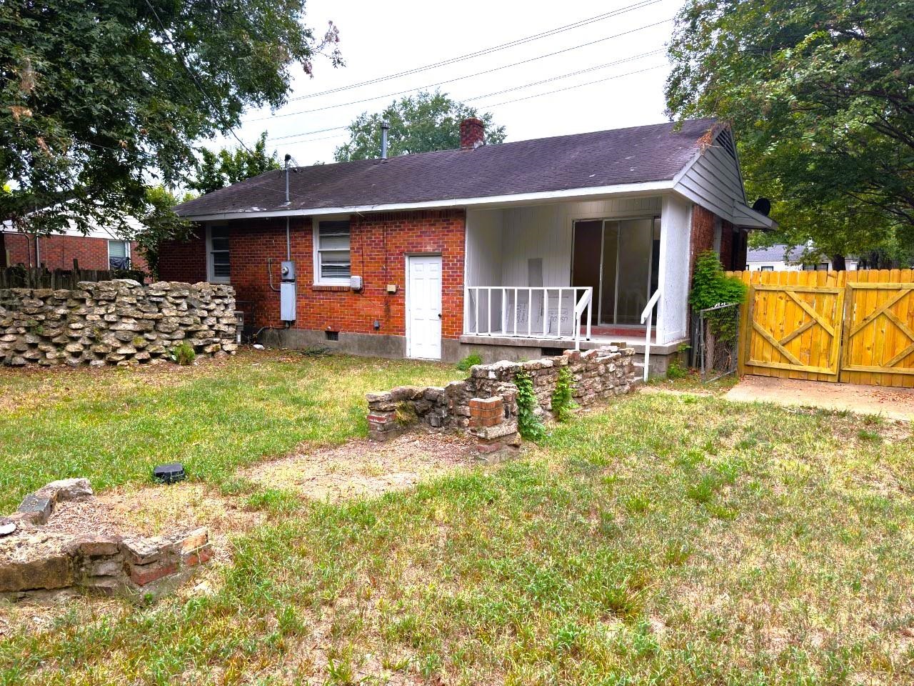 1106 Stratford Road Memphis, TN 38122 - Photo 15 of 20 Gallery Image 15