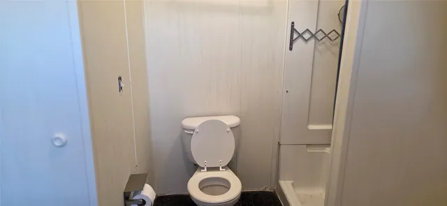 $599,000 | 9338 San Marcos Highway, Lockhart, TX 78644