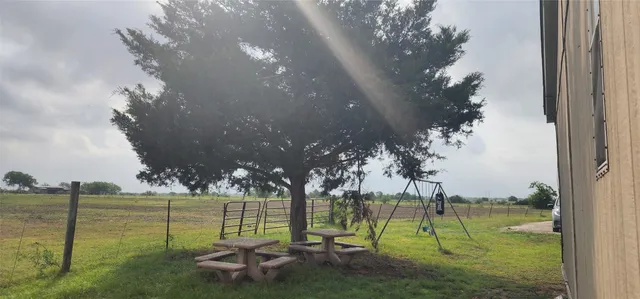 $599,000 | 9338 San Marcos Highway, Lockhart, TX 78644