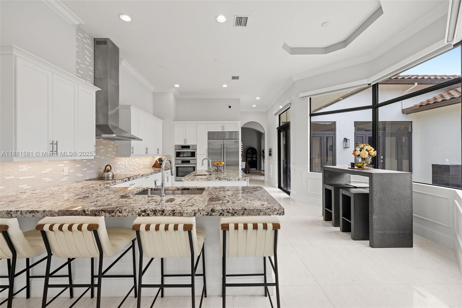 10501 North Camelot Circle Davie, FL 33328 - Photo 18 of 74