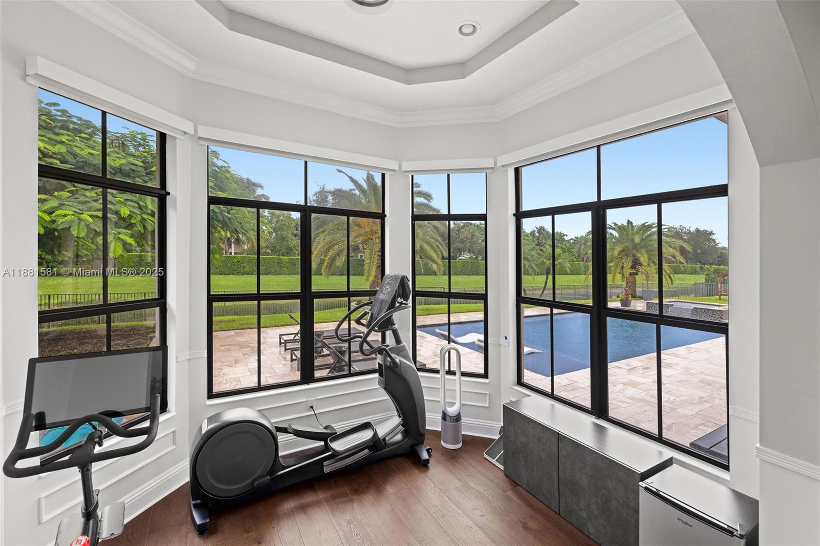 10501 North Camelot Circle Davie, FL 33328 - Photo 23 of 74