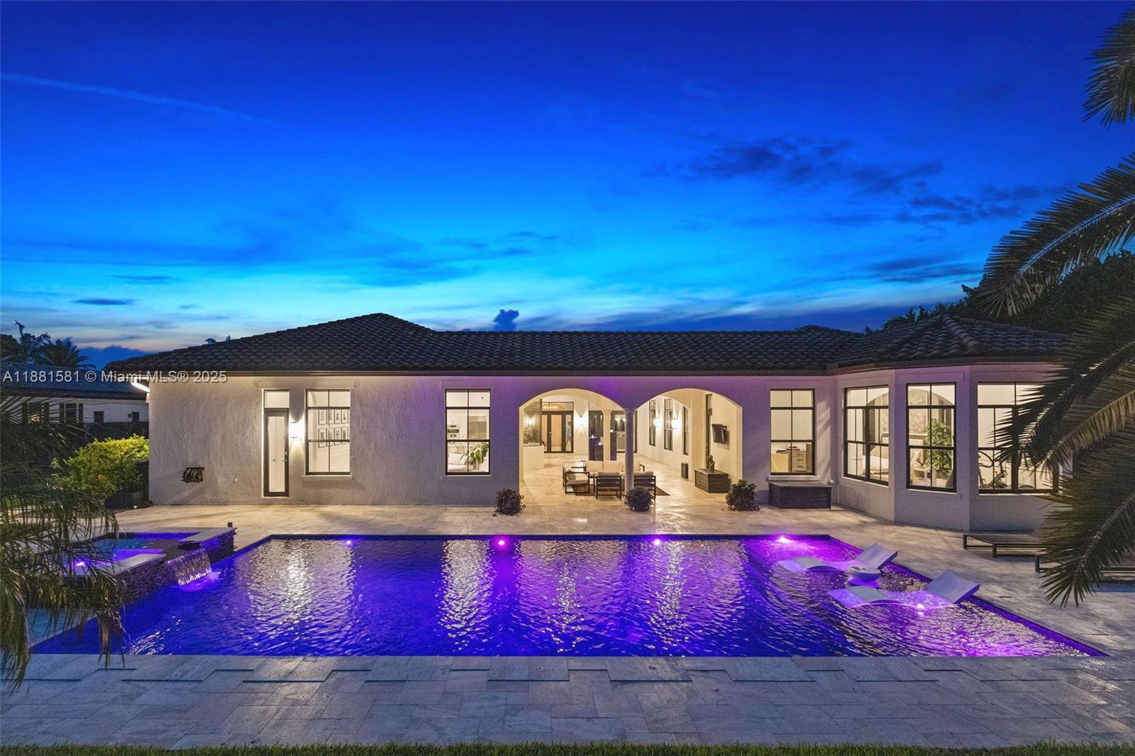 10501 North Camelot Circle Davie, FL 33328 - Photo 3 of 74