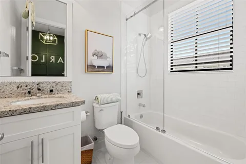 $2,735,000 | 10501 North Camelot Circle, Davie, FL 33328