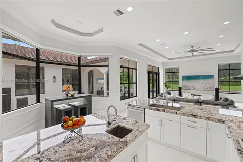 $2,735,000 | 10501 North Camelot Circle, Davie, FL 33328