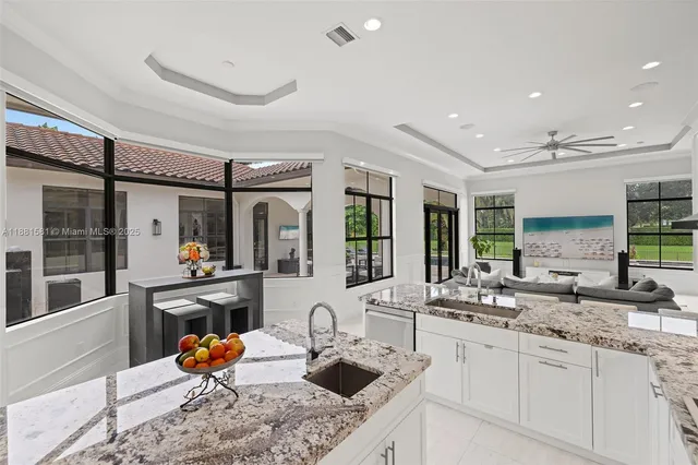 $2,625,000 | 10501 North Camelot Circle, Davie, FL 33328