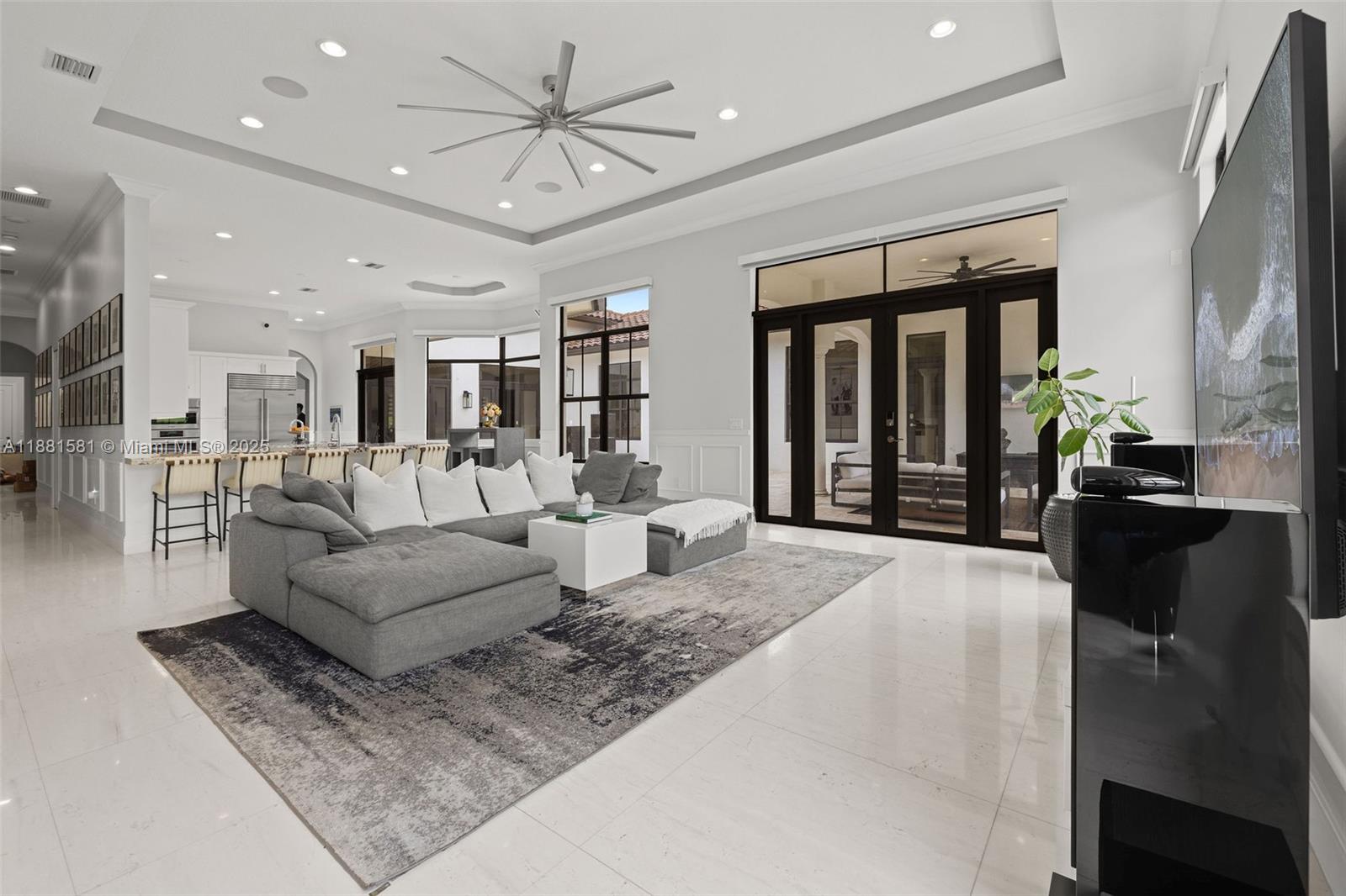 10501 North Camelot Circle Davie, FL 33328 - Photo 42 of 74