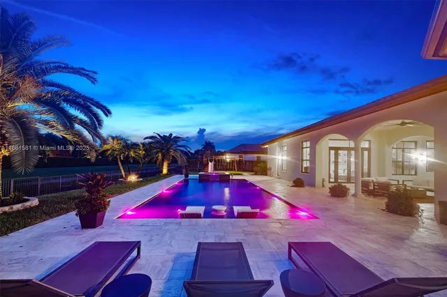 $2,625,000 | 10501 North Camelot Circle, Davie, FL 33328