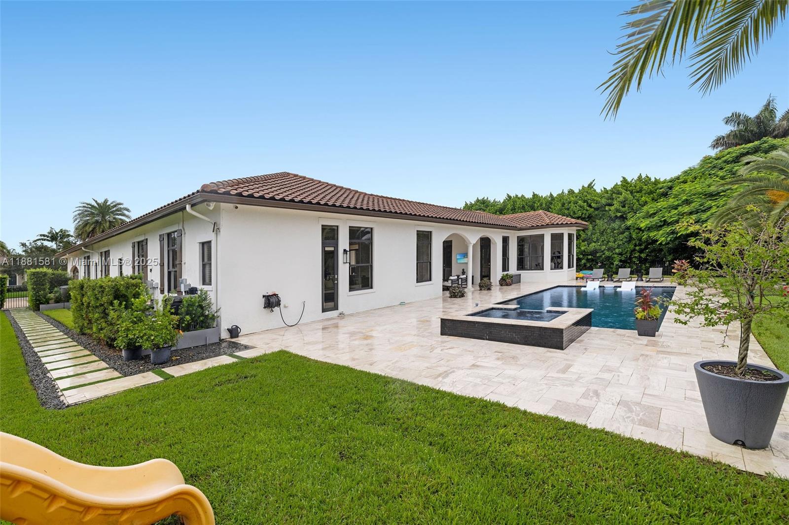 10501 North Camelot Circle Davie, FL 33328 - Photo 62 of 74