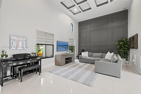 $2,735,000 | 10501 North Camelot Circle, Davie, FL 33328