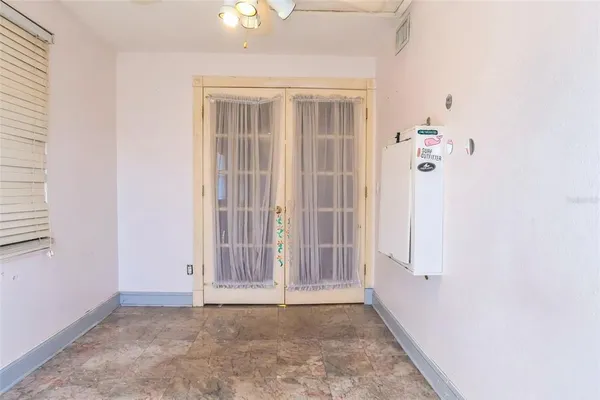 $695,800 | 303 Lagoon Drive, Palm Harbor, FL 34683