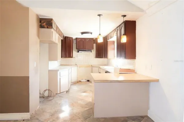 $695,800 | 303 Lagoon Drive, Palm Harbor, FL 34683