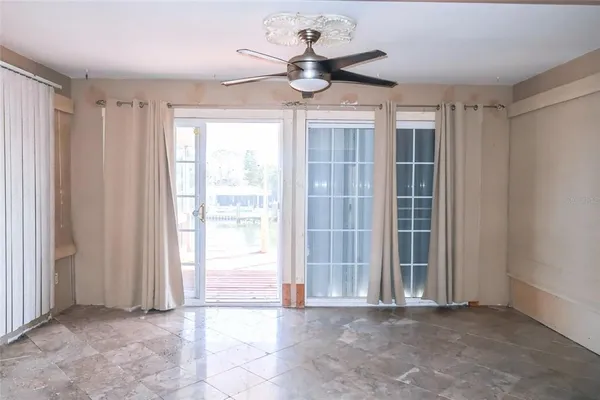 $695,800 | 303 Lagoon Drive, Palm Harbor, FL 34683