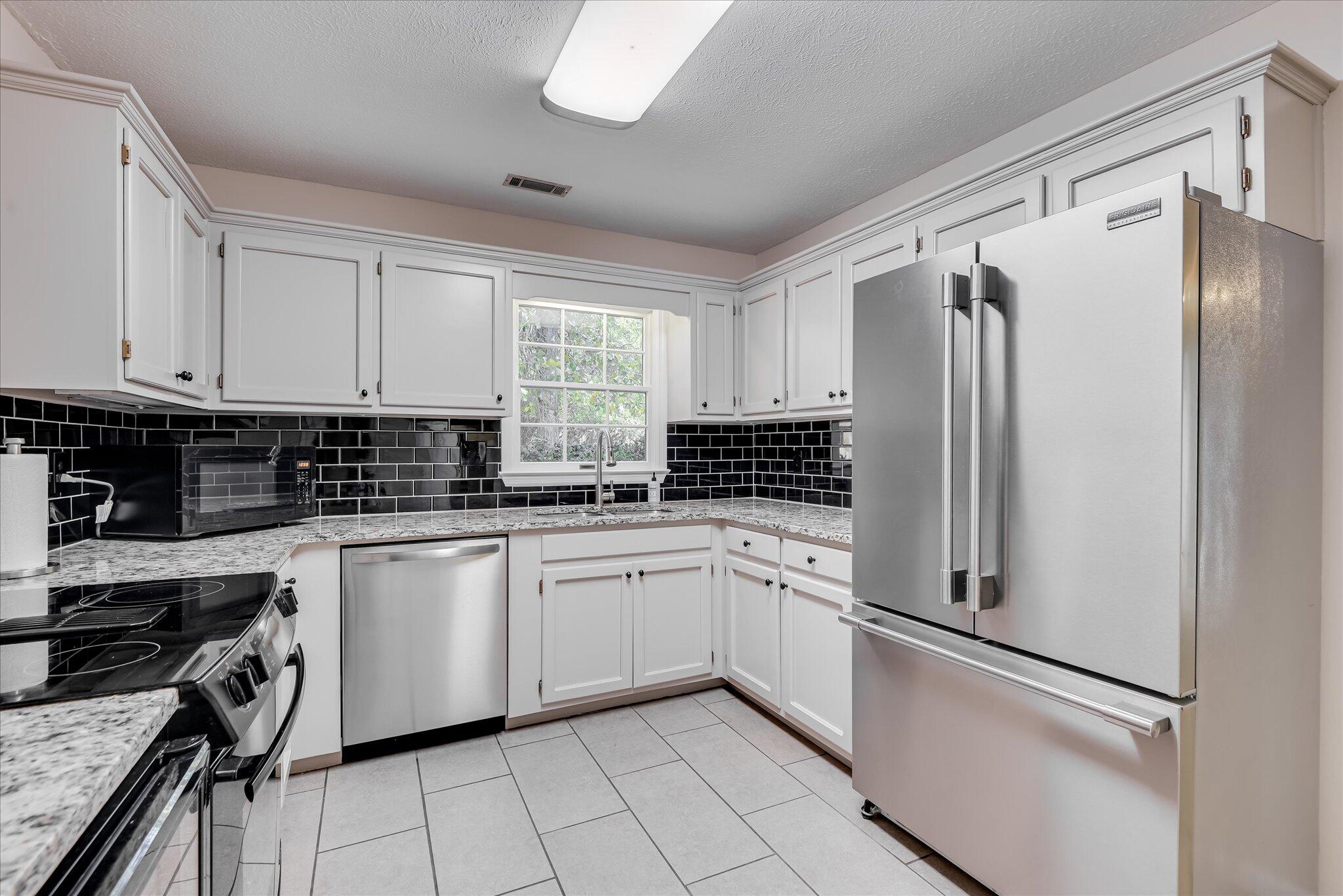 157 Boxwood Road Aiken, SC 29803 - Photo 9 of 37