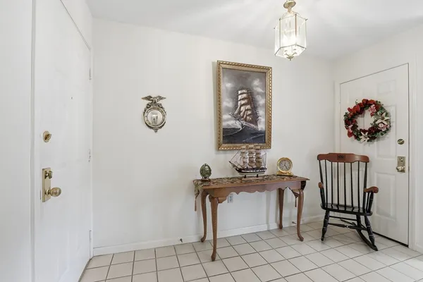 $475,000 | 11 Weatherly Drive, Unit 11, Salem, MA 01970