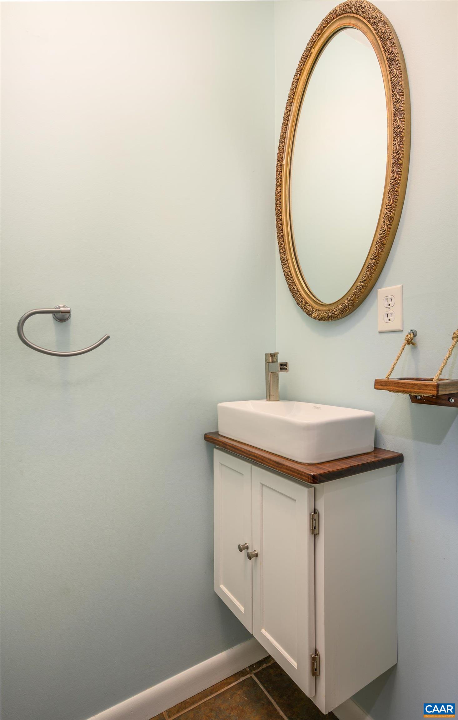 1207 Chatham Ridge Charlottesville, VA 22901 - Photo 2 of 24 Gallery Image 2