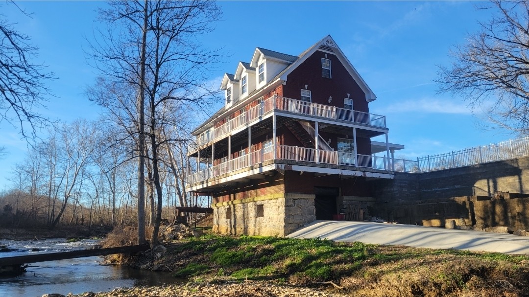 397 Bluff Springs Road McMinnville, TN 37110 - Photo 4 of 31