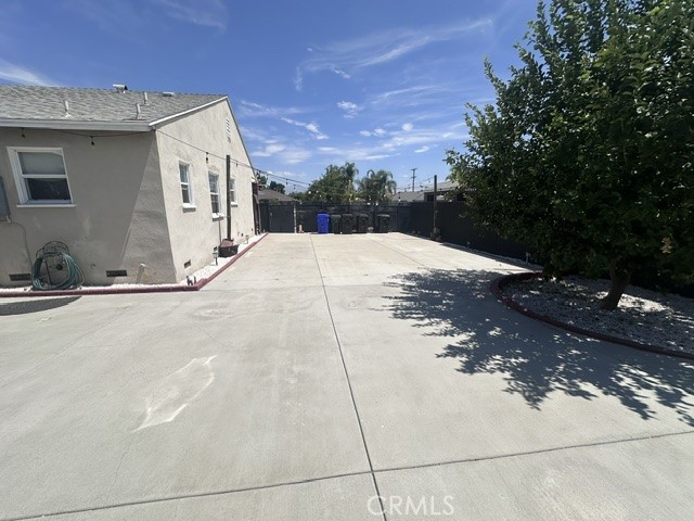 836 North Millard Avenue Rialto, CA 92376 - Photo 14 of 15
