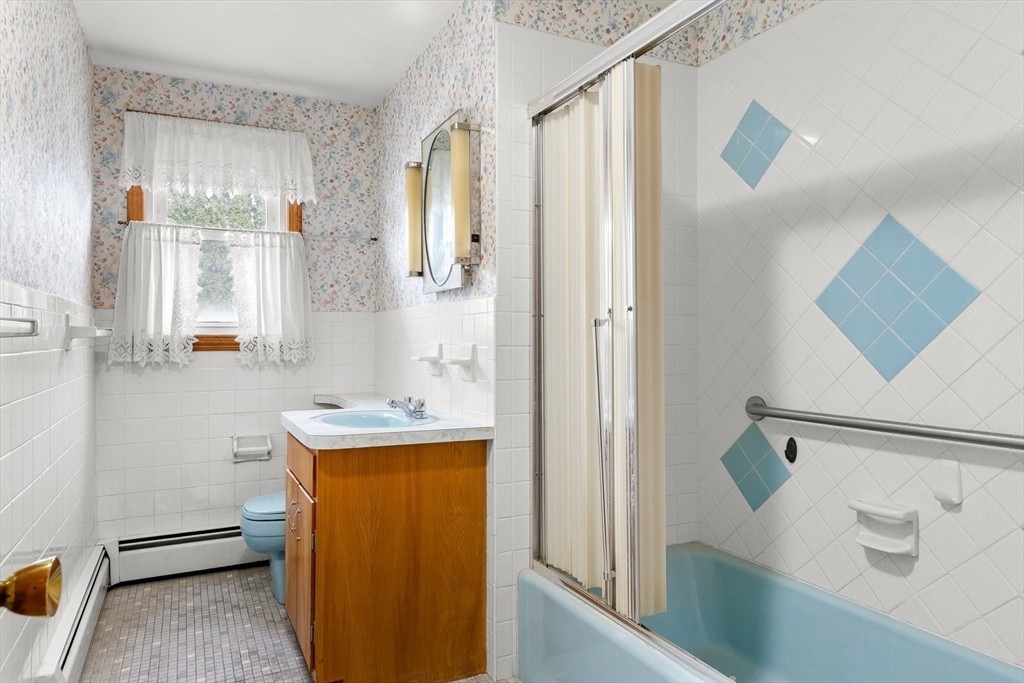 3 Margaret Road Peabody, MA 01960 - Photo 12 of 25