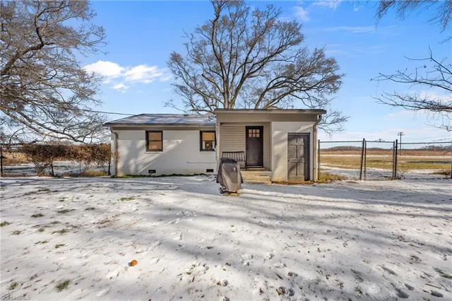 $265,000 | 3103 County Farm Road, Gibsonville, NC 27249