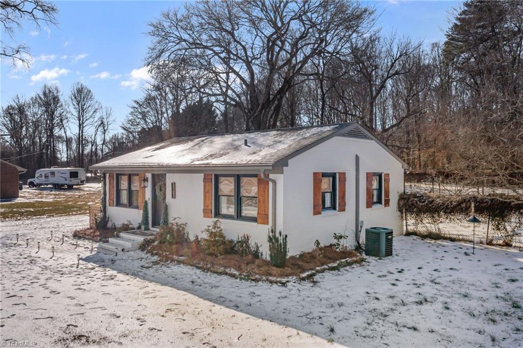 3103 County Farm Road Gibsonville, NC 27249 - Photo 3 of 30