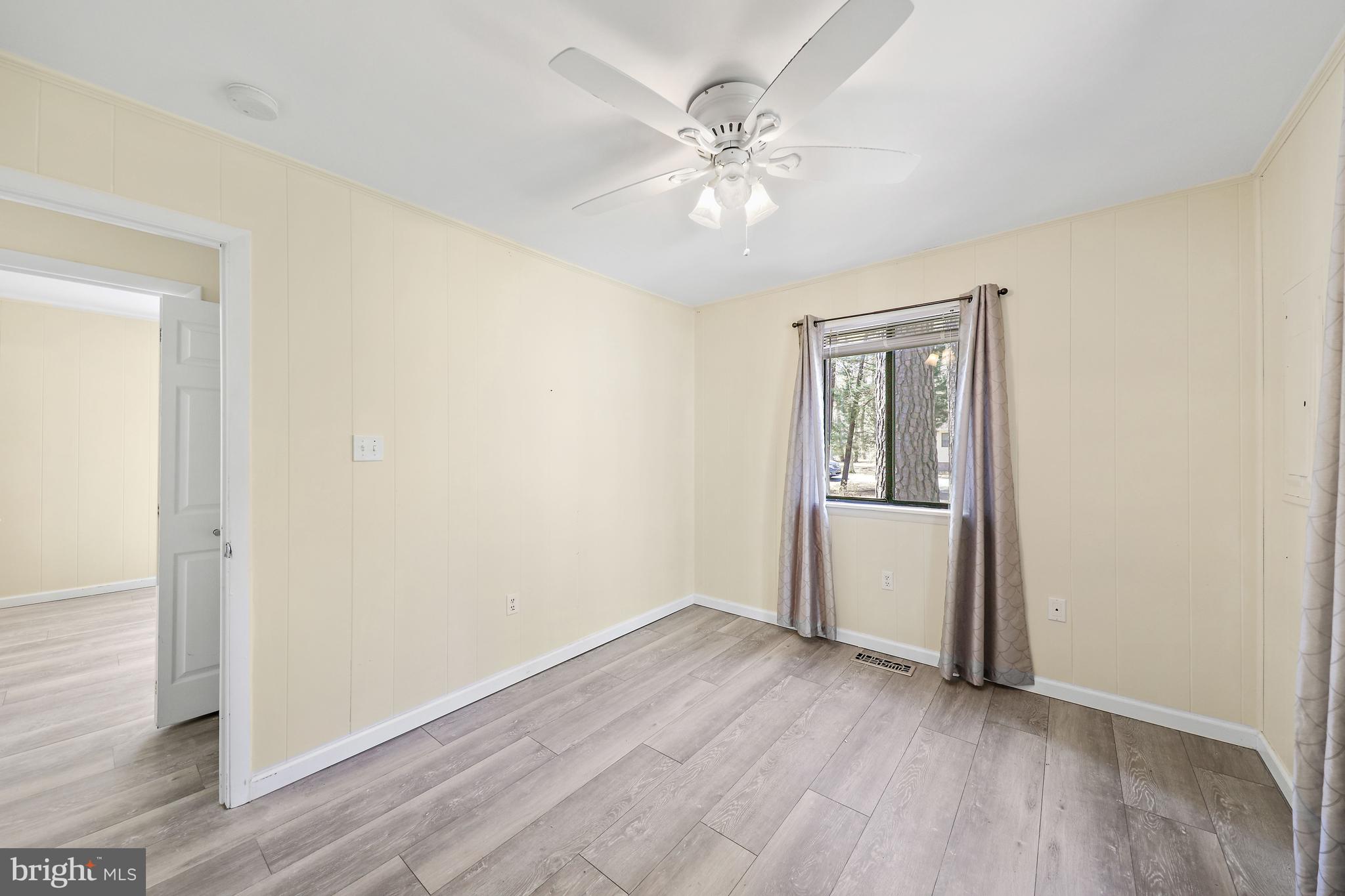 133 Windjammer Road Berlin, MD 21811 - Photo 18 of 50 Second Bedroom