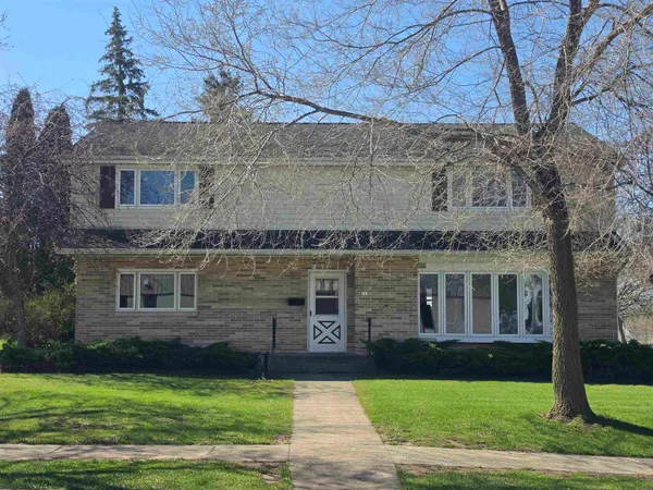 $450,000 | 239 West Water Street, Brillion, WI 54110