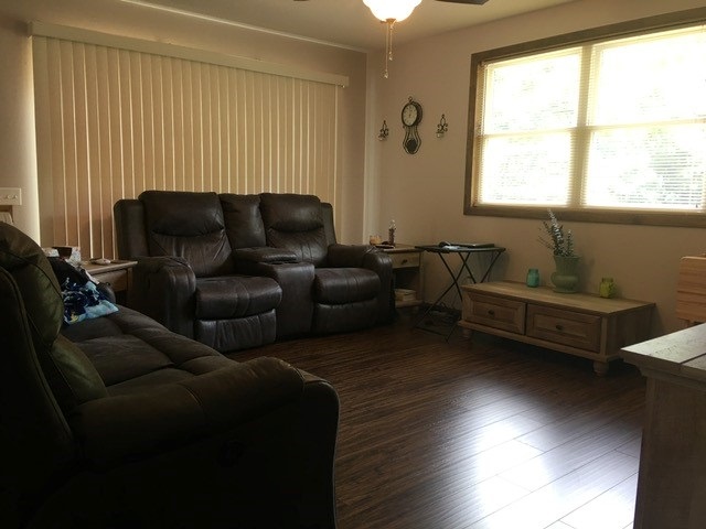 7580 John R Court Lake, MI 48632 - Photo 8 of 23 1850956-7.JPG
