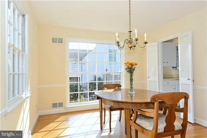 9204 Cedar Way Bethesda, MD 20814 - Photo 6 of 15 Dining Room