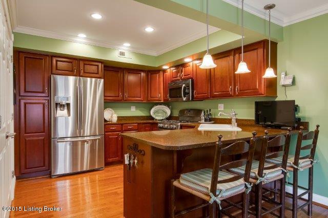 7005 Ridge Run Circle Prospect, KY 40059 - Photo 15 of 40 Stainless steel appliances
