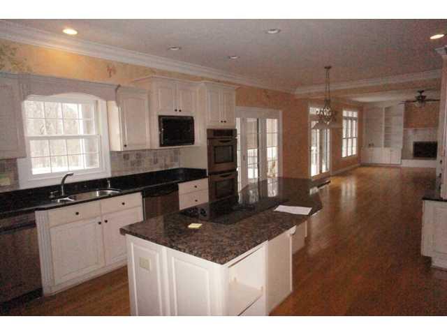 8020 Sargent Ridge Indianapolis, IN 46256 - Photo 7 of 24 Gallery Image 7