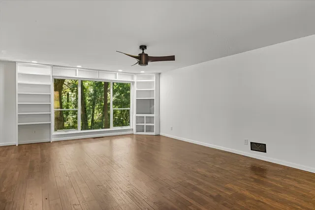 $325,000 | 2106 Great Oak Drive, Tallahassee, FL 32303