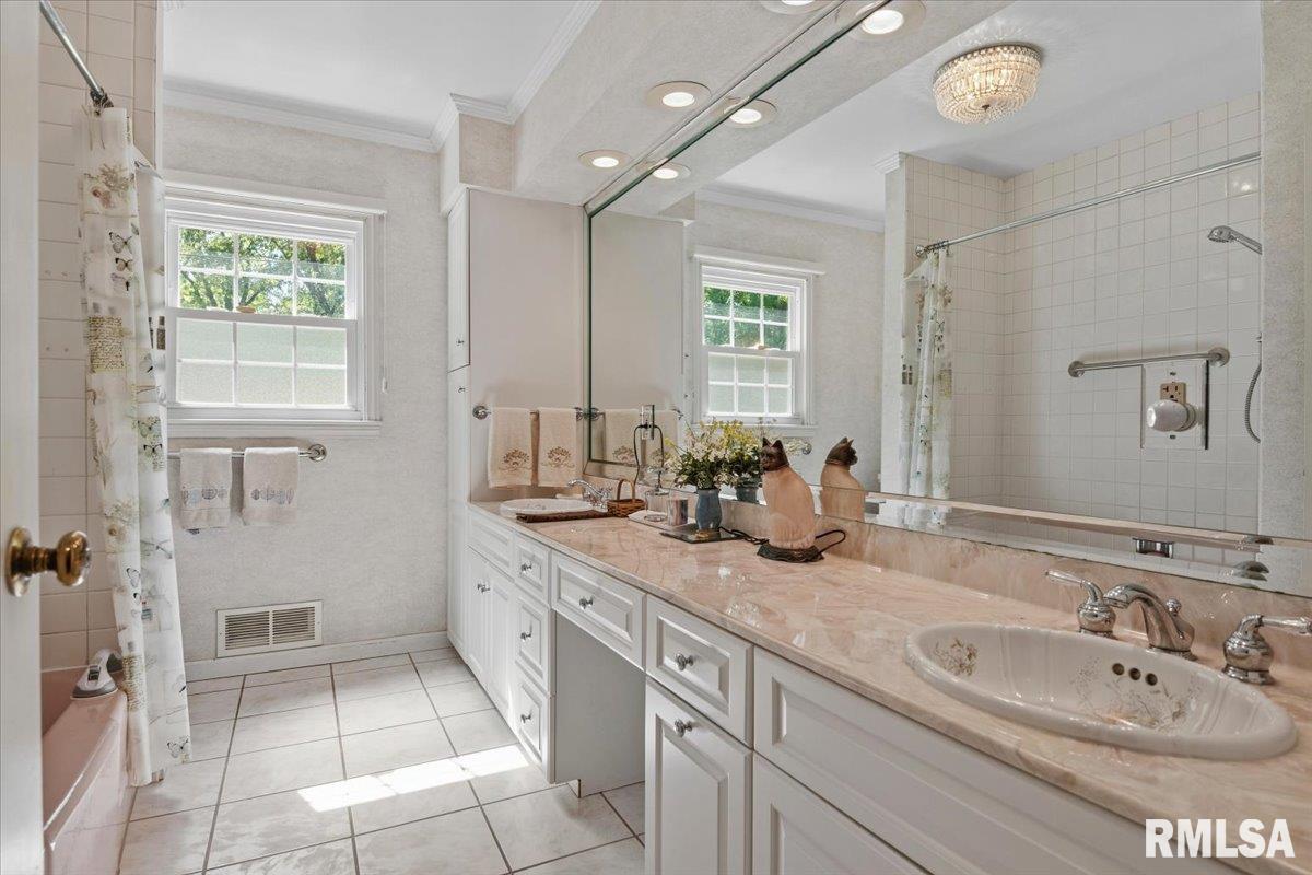 50 West Hazel Dell Lane Springfield, IL 62703 - Photo 25 of 73