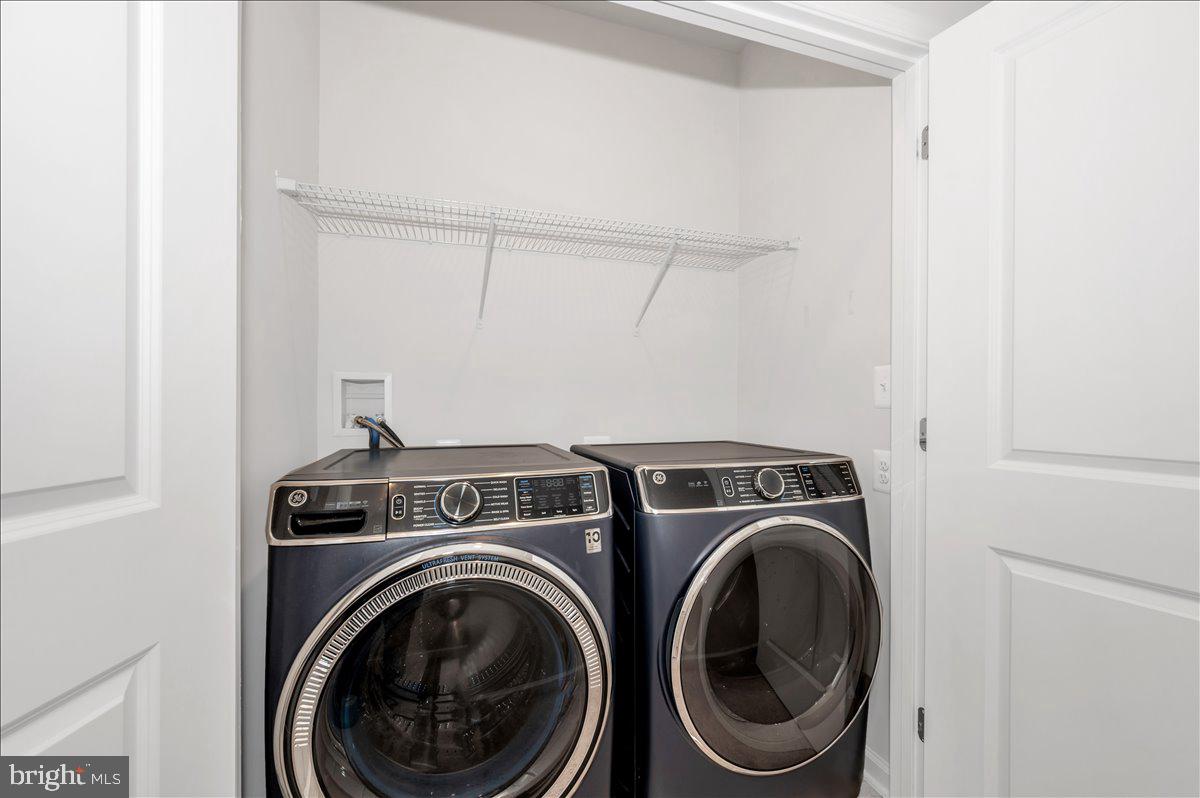 3357 Cormorant Drive Laurel, MD 20724 - Photo 24 of 41 a utility room with dryer and washer