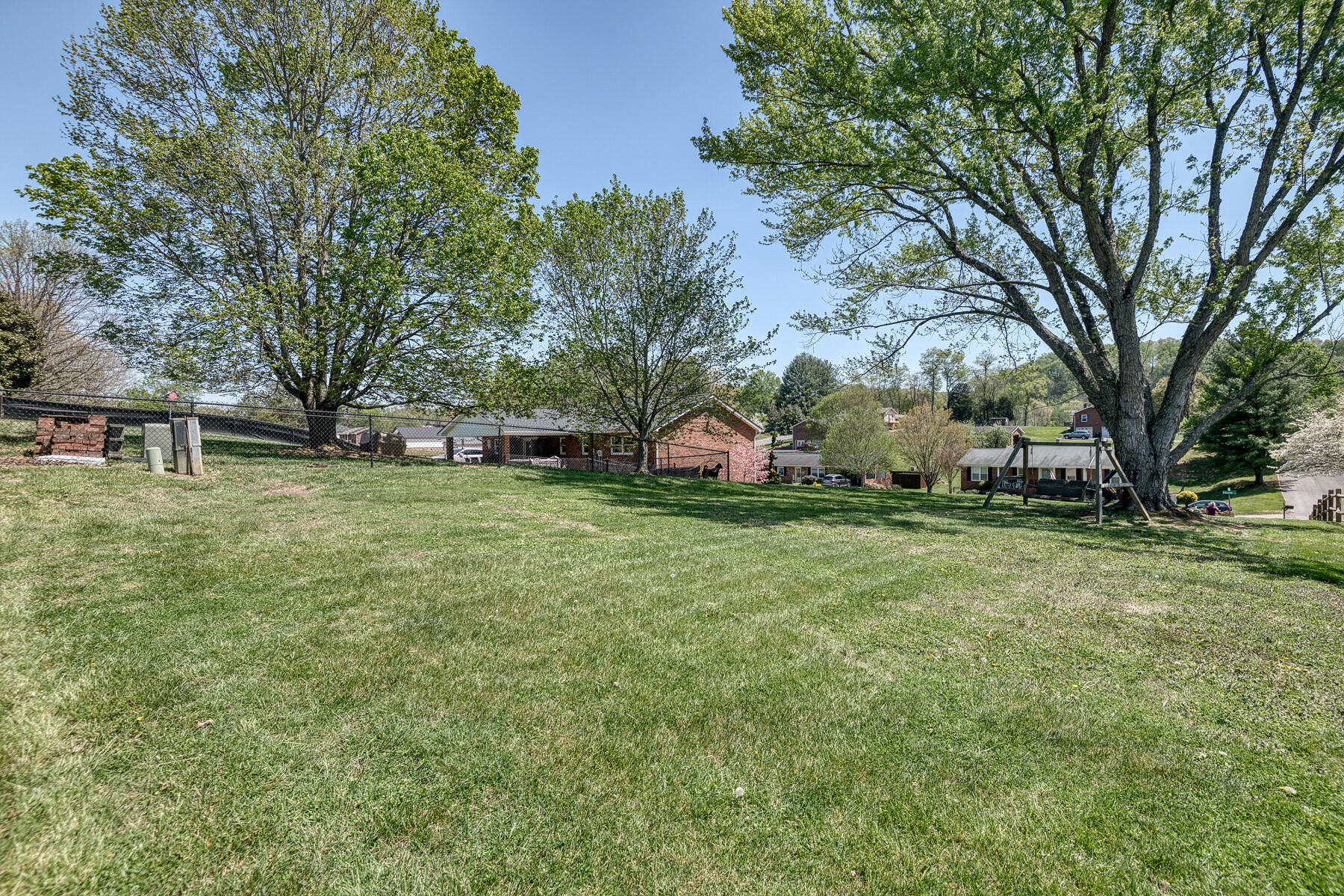 445 Kilkenny Road Kingsport, TN 37664 - Photo 30 of 31 445 Kilkenny Rd 33