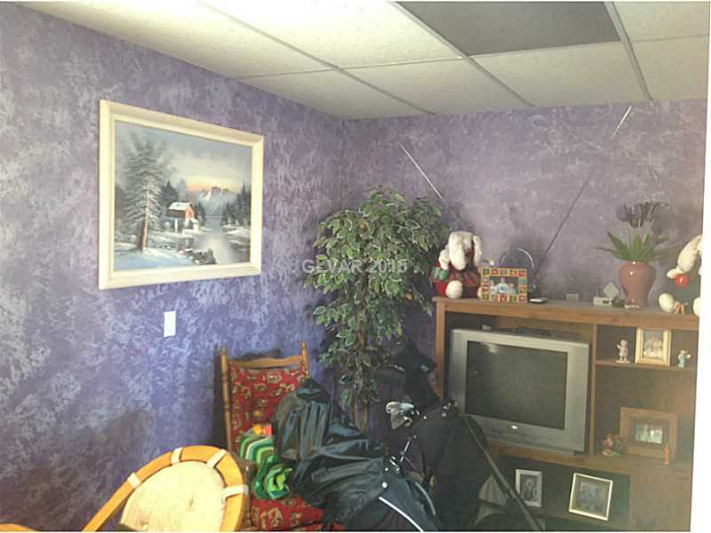 4550 Retread Road Pahrump, NV 89048 - Photo 20 of 22 Garage. Diva Den