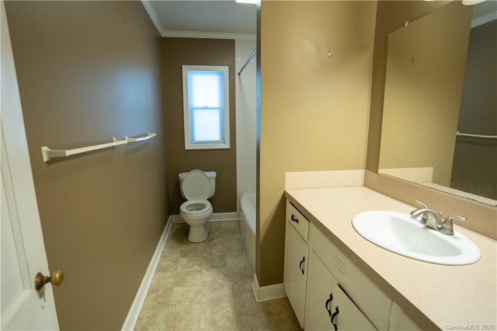 415 Gillsbrook Road Lancaster, SC 29720 - Photo 18 of 19 Gallery Image 18