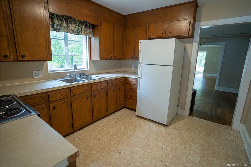415 Gillsbrook Road Lancaster, SC 29720 - Photo 8 of 19 Gallery Image 8