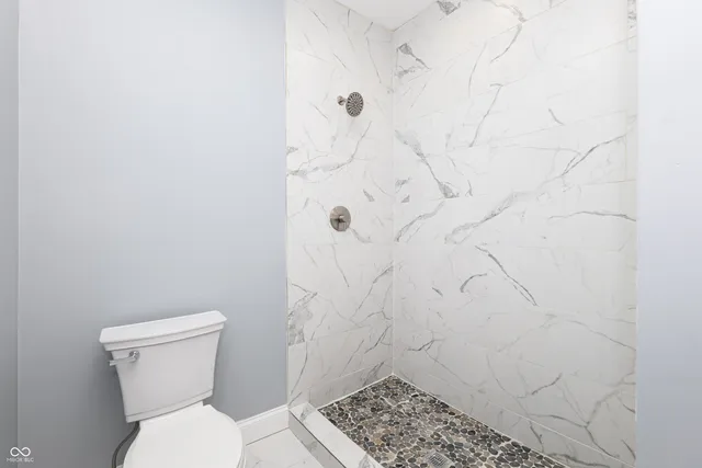 $300,000 | 940 West 34th Street, Indianapolis, IN 46208